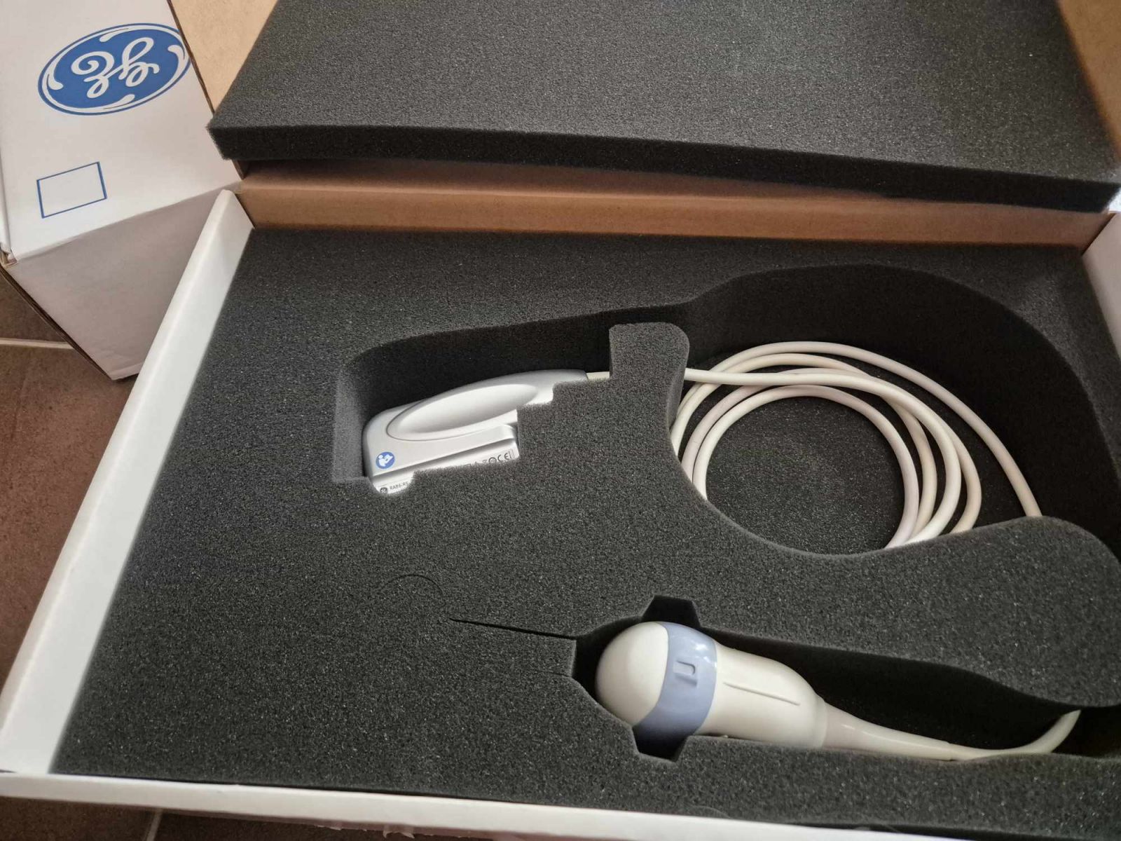 Használt GE Voluson S8 BT16 ultrahang készülék 3D hasi vizsgálófej